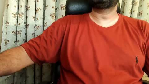 Hairy Arabian online show from 07-13-26, 06:33