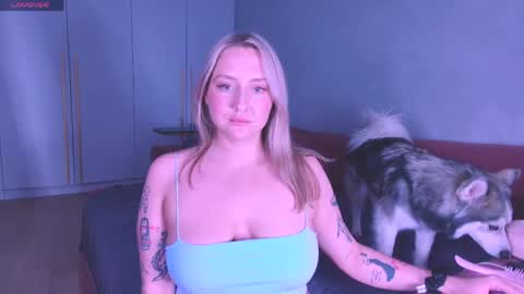 Snapshot of burn_lissa chatting on 06-02-26, 10:34 Lissa online show from 06-02-26, 10:34