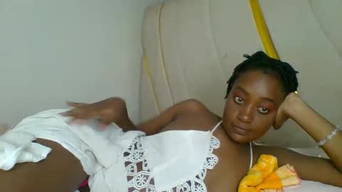 Snapshot of burningdesire_ chatting on 09-22-25, 12:45 desire online show from 09-22-25, 12:45