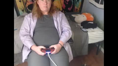 burningflute online show from 09-17-25, 07:26