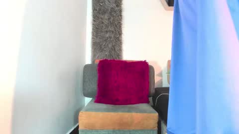 Snapshot of burningman1_ chatting on 10-10-25, 05:39 burningman1_ online show from 10-10-25, 05:39