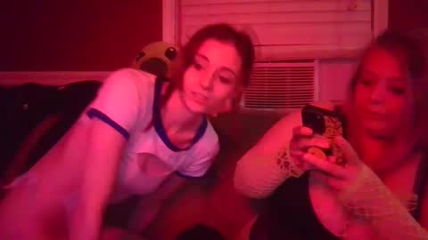 lilly online show from 12-02-24, 07:25