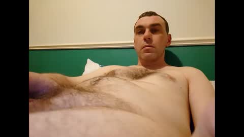 Snapshot of burtz909 chatting on 02-07-26, 01:04 burtz909 online show from 02-07-26, 01:04