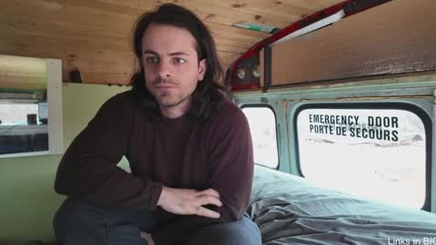 busbuddies online show from 12-21-25, 03:41