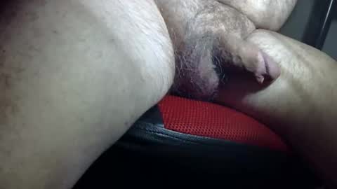 Snapshot of bushwhacker71161 chatting on 06-07-26, 06:28 bushwhacker71161 online show from 06-07-26, 06:28
