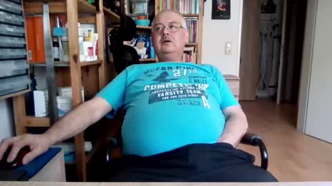 busi online show from 04-26-26, 03:53