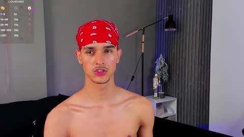 Snapshot of busterspinter chatting on 12-17-24, 06:09 Buster independent model online show from 12-17-24, 06:09