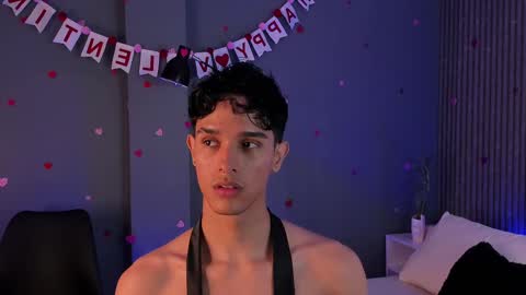 Snapshot of busterspinter chatting on 02-14-25, 08:10 Buster independent model online show from 02-14-25, 08:10