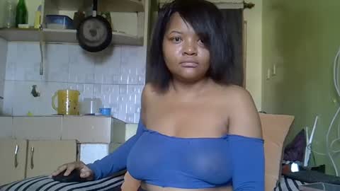 busty kenzi online show from 01-10-25, 07:14