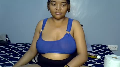Snapshot of busty_kenzi chatting on 07-02-26, 03:23 busty kenzi online show from 07-02-26, 03:23