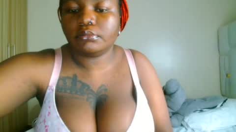 Snapshot of busty_mellons69 chatting on 06-12-26, 04:22 busty_mellons69 online show from 06-12-26, 04:22