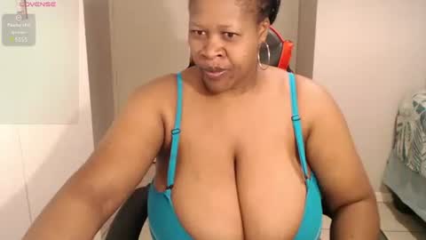 lisa online show from 12-15-24, 03:13