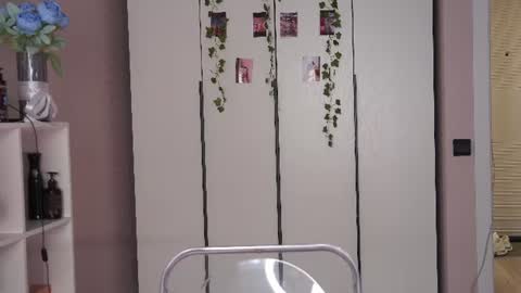 Snapshot of butteflai chatting on 07-08-26, 07:46 butteflai online show from 07-08-26, 07:46