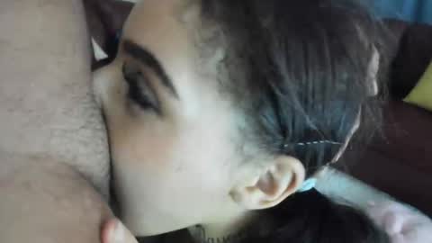 Snapshot of butter_pecanxoxo chatting on 10-17-25, 05:43 butter_pecanxoxo online show from 10-17-25, 05:43