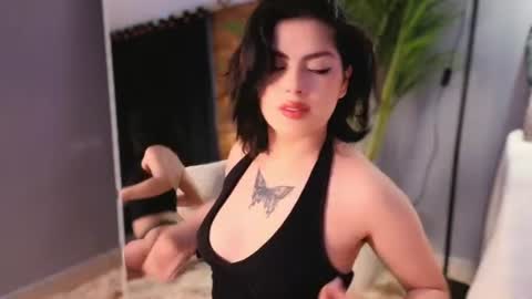 Lia Butterfly  online show from 07-23-26, 12:14