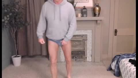 Miles online show from 02-05-25, 09:04