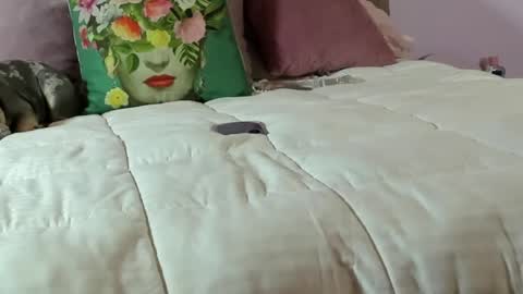 bvby_mia online show from 04-21-26, 02:48