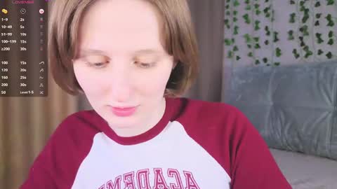 Snapshot of c0ralynx chatting on 04-29-26, 01:32 C0ralynx online show from 04-29-26, 01:32