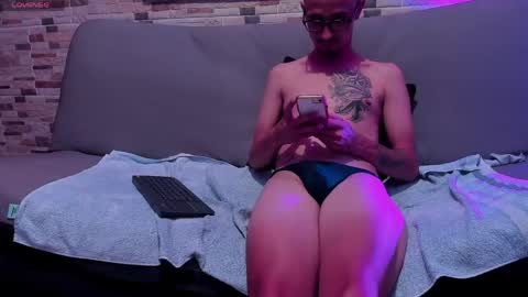 Snapshot of c_ooll01 chatting on 04-21-26, 02:51 Alexis Eric - Independent Model online show from 04-21-26, 02:51