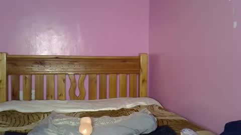 Snapshot of c_trish chatting on 11-18-25, 06:07 C--trish online show from 11-18-25, 06:07