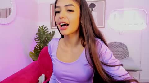 Snapshot of caaty7 chatting on 11-17-25, 11:27 Caaty online show from 11-17-25, 11:27