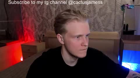 Snapshot of cactusjames_69 chatting on 12-22-25, 05:32 James online show from 12-22-25, 05:32