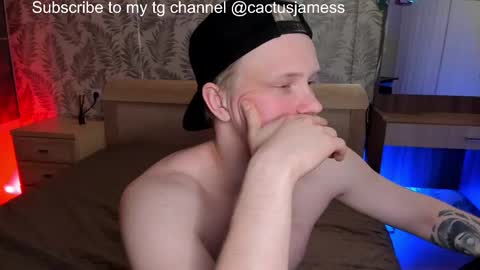 Snapshot of cactusjames_69 chatting on 01-15-26, 04:33 James online show from 01-15-26, 04:33