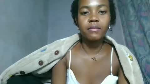 Snapshot of caella98 chatting on 04-04-26, 06:22 caella98 online show from 04-04-26, 06:22