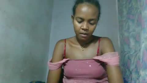 Snapshot of caella98 chatting on 04-09-26, 06:46 caella98 online show from 04-09-26, 06:46