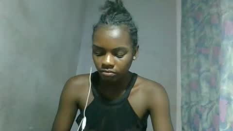 Snapshot of caella98 chatting on 04-11-26, 04:55 caella98 online show from 04-11-26, 04:55