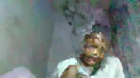 Snapshot of caella98 chatting on 04-15-26, 10:11 caella98 online show from 04-15-26, 10:11
