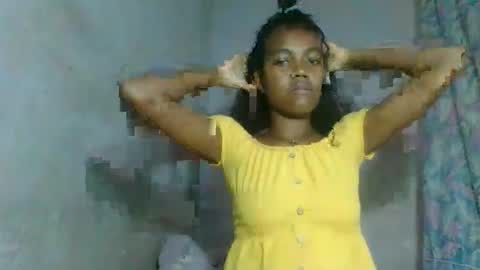 Snapshot of caella98 chatting on 05-02-26, 02:22 caella98 online show from 05-02-26, 02:22