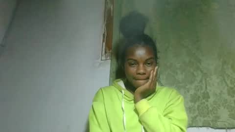 Snapshot of caella98 chatting on 05-25-26, 04:29 caella98 online show from 05-25-26, 04:29