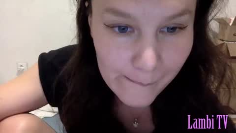 Snapshot of caffeinated_lamb chatting on 12-07-24, 07:21 Lamb online show from 12-07-24, 07:21