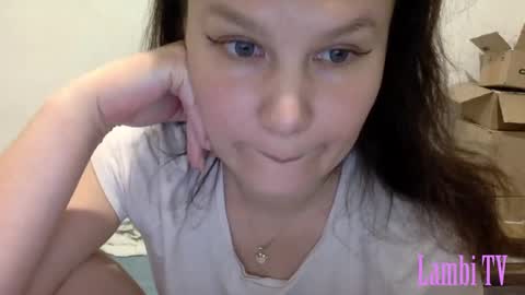 Snapshot of caffeinated_lamb chatting on 12-08-24, 07:11 Lamb online show from 12-08-24, 07:11