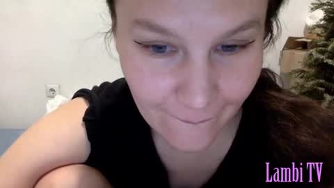 Snapshot of caffeinated_lamb chatting on 01-19-25, 07:15 Lamb online show from 01-19-25, 07:15