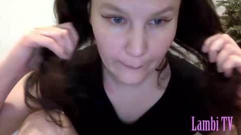 Snapshot of caffeinated_lamb chatting on 02-10-25, 07:28 Lamb online show from 02-10-25, 07:28