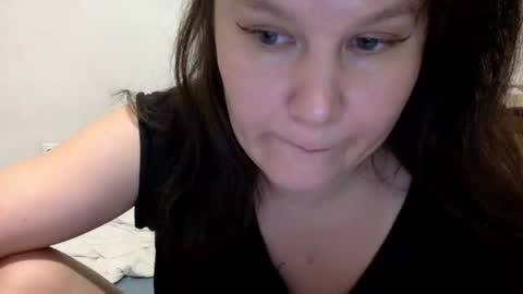 Snapshot of caffeinated_lamb chatting on 09-16-25, 06:09 Lamb online show from 09-16-25, 06:09