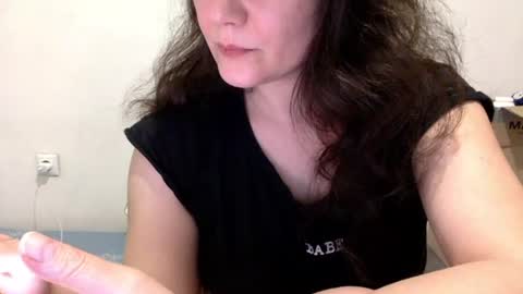 Snapshot of caffeinated_lamb chatting on 10-03-25, 06:05 Lamb online show from 10-03-25, 06:05