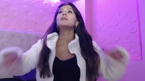 Snapshot of caisy_1900 chatting on 01-06-26, 08:12 Caisy online show from 01-06-26, 08:12