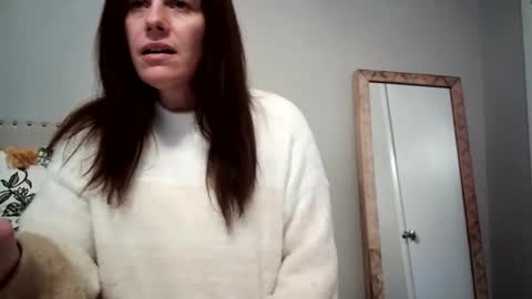 Caitie Citrine online show from 12-09-24, 07:39