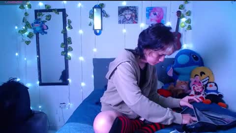 Snapshot of caitlynwheler chatting on 02-09-25, 01:46 caitlynwheler online show from 02-09-25, 01:46