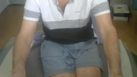 Snapshot of califun4u chatting on 12-10-24, 08:05 califun4u online show from 12-10-24, 08:05