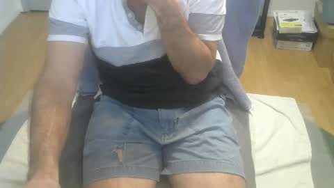 Snapshot of califun4u chatting on 12-11-24, 12:12 califun4u online show from 12-11-24, 12:12