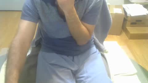 Snapshot of califun4u chatting on 01-16-25, 01:58 califun4u online show from 01-16-25, 01:58