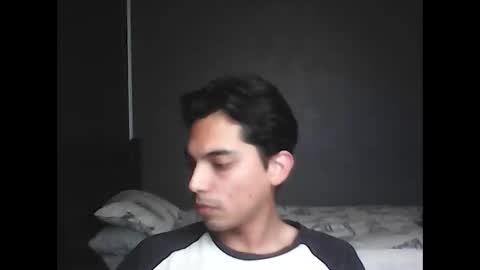 Snapshot of caligula_99 chatting on 01-15-26, 11:30 Calgula online show from 01-15-26, 11:30