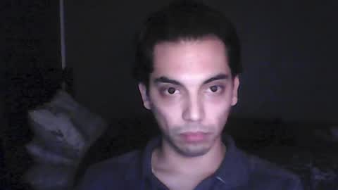 Snapshot of caligula_99 chatting on 06-25-26, 01:05 Calgula online show from 06-25-26, 01:05