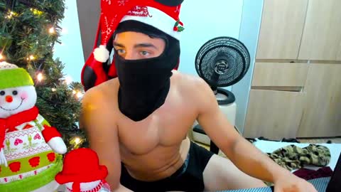 calihotcaliente27 online show from 12-18-24, 05:10