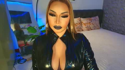 Miss Jane Commander online show from 12-08-24, 06:43