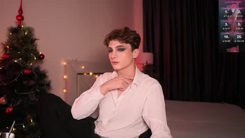 Call me Leo online show from 12-18-24, 05:10